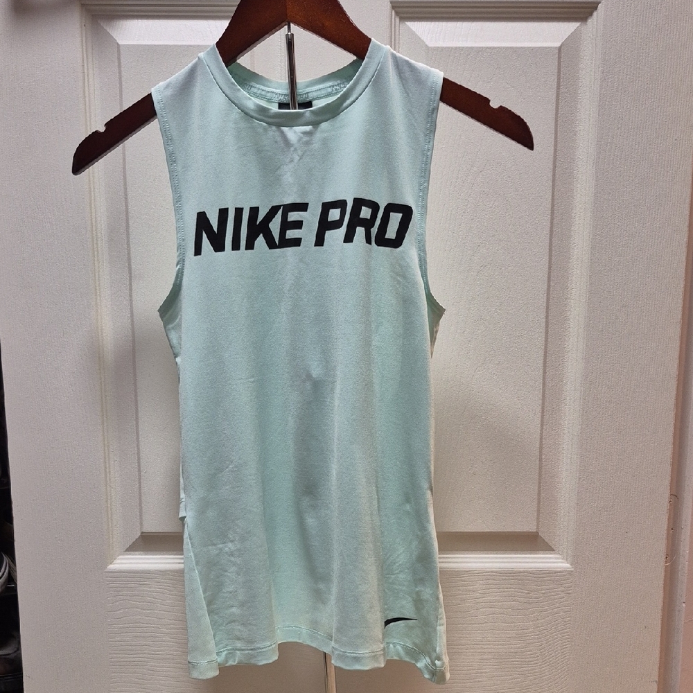 Nike Pro Women's Muscle Tee - Mint Green